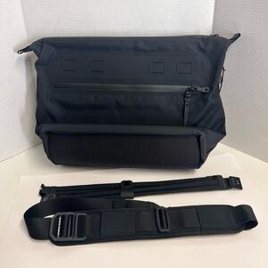 Black Ember WPT Tote Men's Bag with Shoulder Strap
